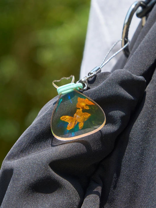 Flowing Prosperity GoldfishKeychain for Wealth & Luck | 3D Hologram Energy Amulet | Lucky Hologram