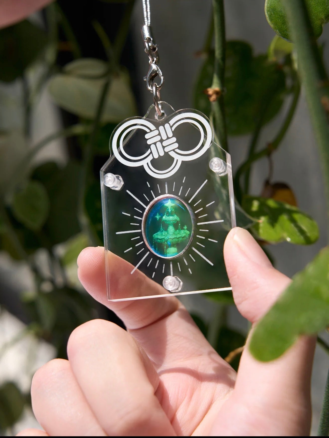Fulfill Dream Well Amulet for Wishes & Success | 3D Hologram Energy Charm | Lucky Hologram