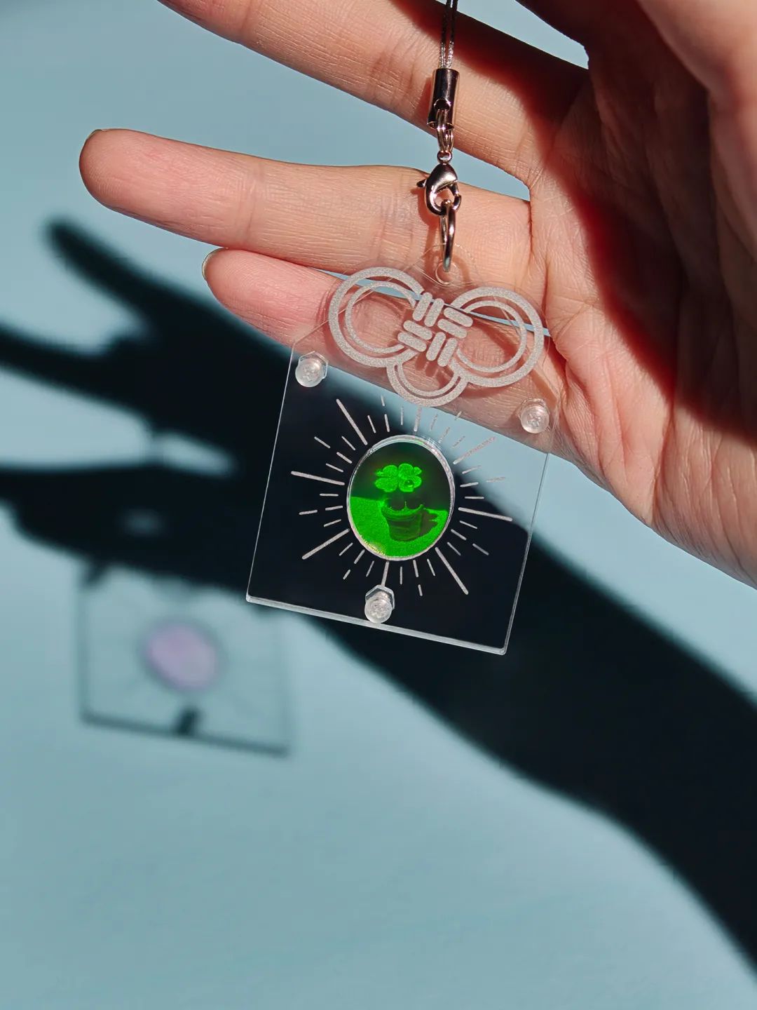 Four Leaf Clover Lucky Amulet | Volume Hologram Tech